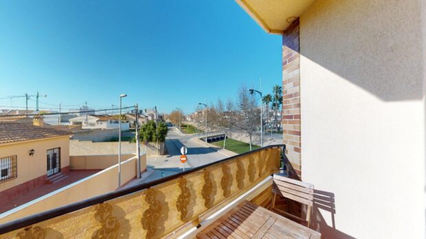 property image #2