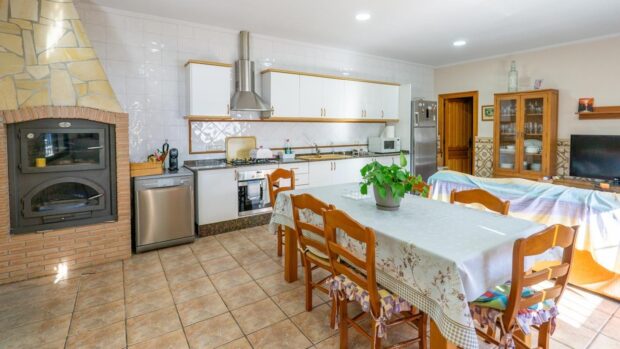 property image #2