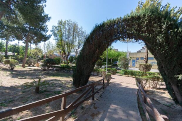 property image #1
