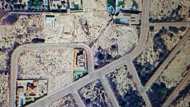 property image #3