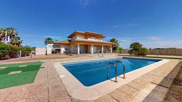 property image #0