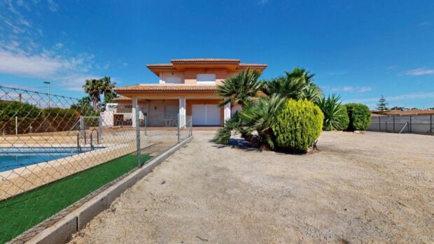 property image #1