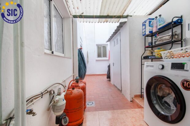 property image #1