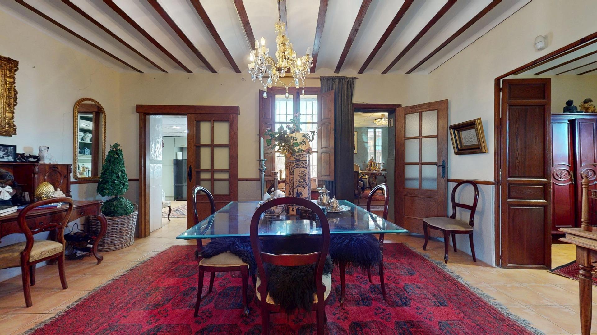 property image #0