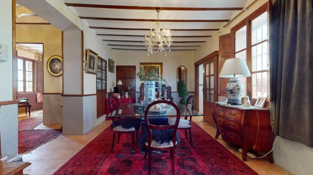 property image #0