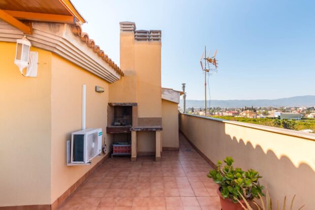 property image #3