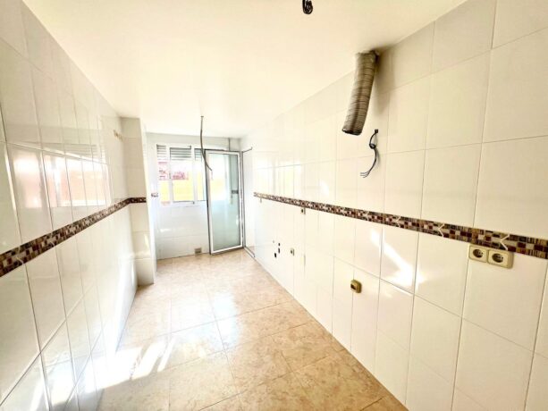 property image #2