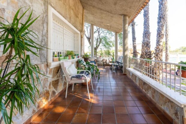 property image #2