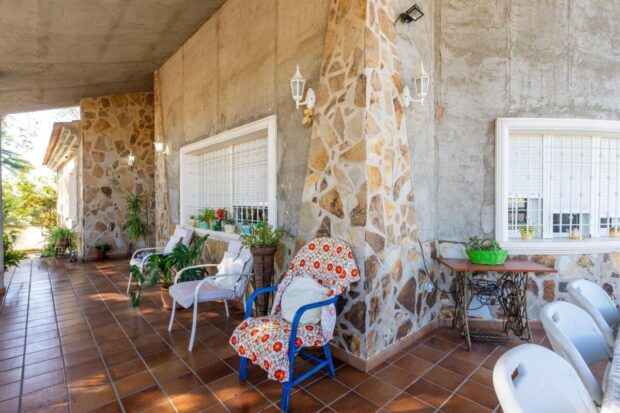 property image #3