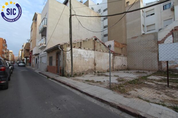 property image #3