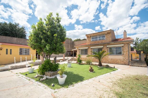 property image #1