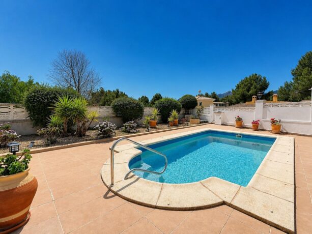 property image #3