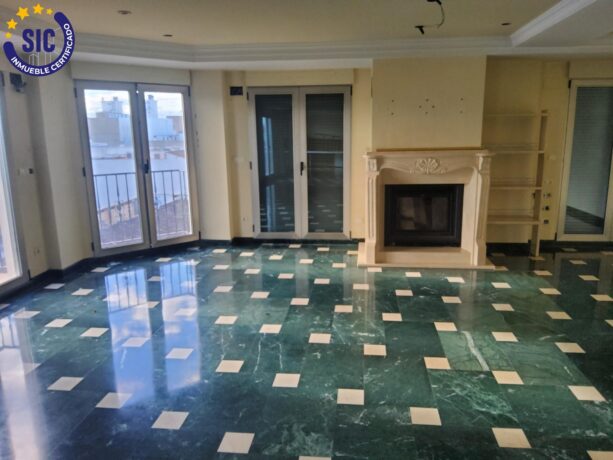 property image #3