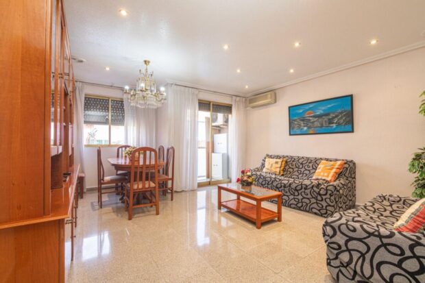 property image #3