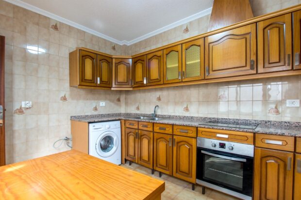 property image #0