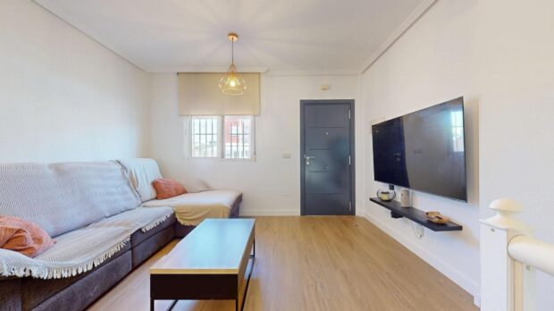 property image #3