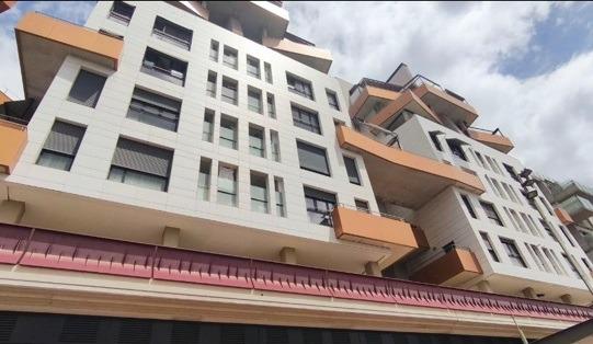 property image #1