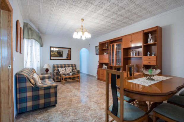 property image #0