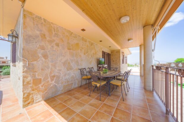 property image #2
