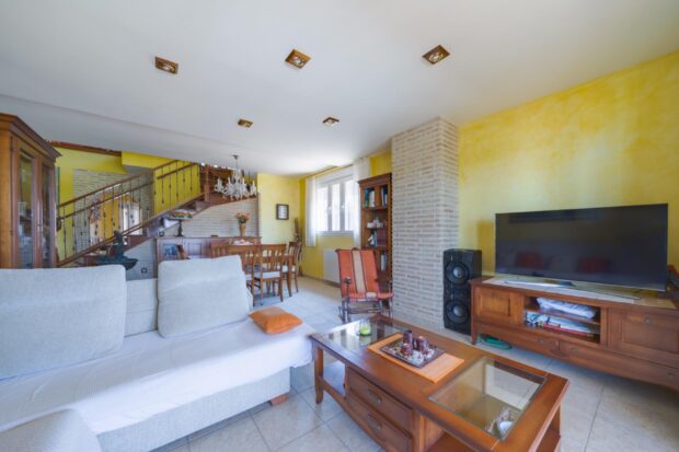 property image #3