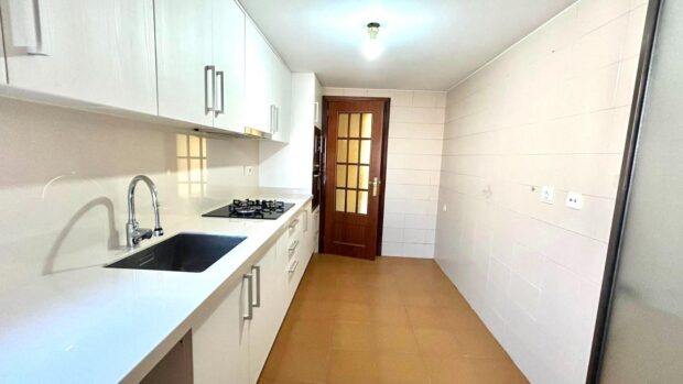 property image #3