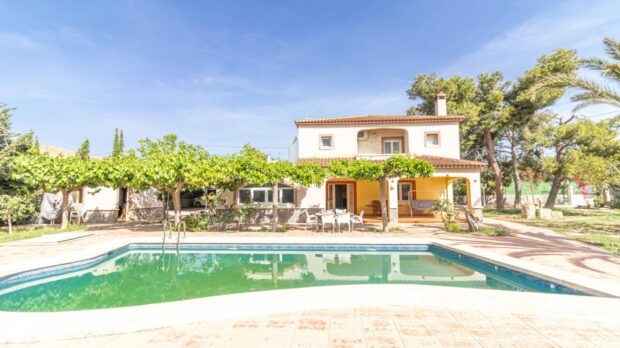 property image #3