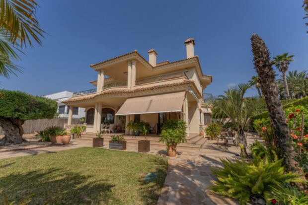 property image #0