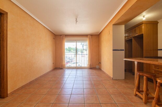 property image #3