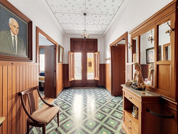 property image #0