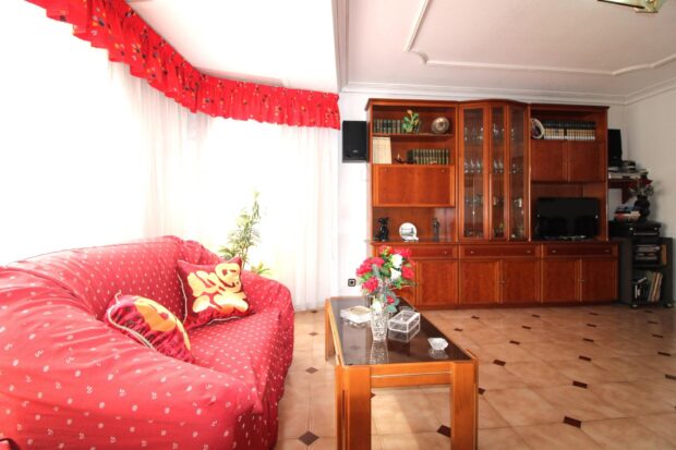 property image #3