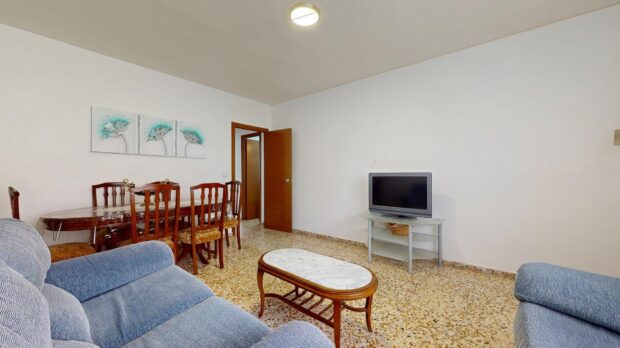 property image #3