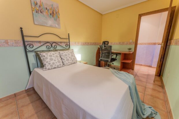 property image #3