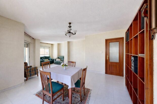 property image #0