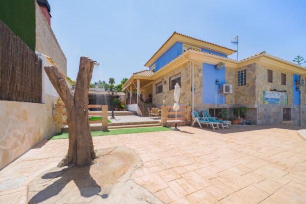property image #2
