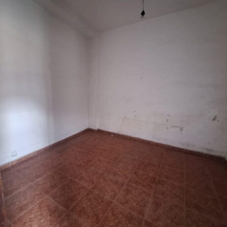 property image #2