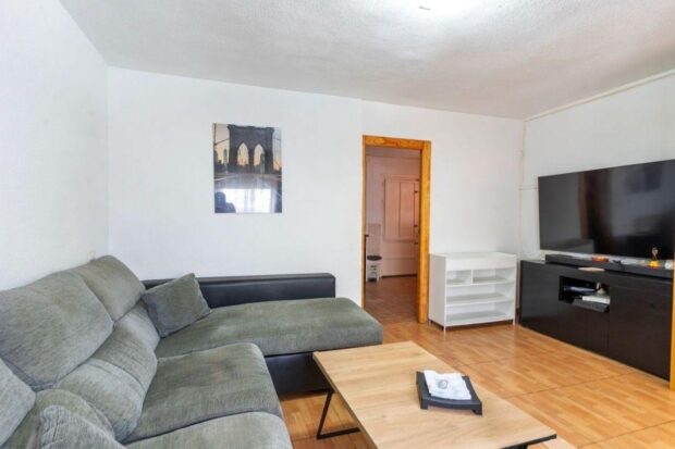 property image #3