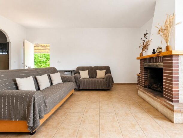 property image #3