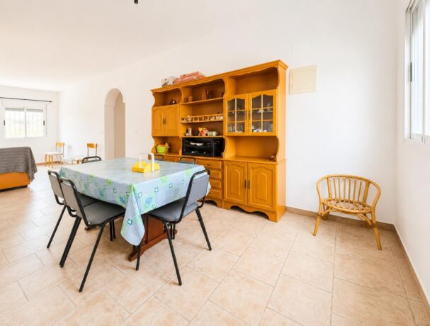 property image #4