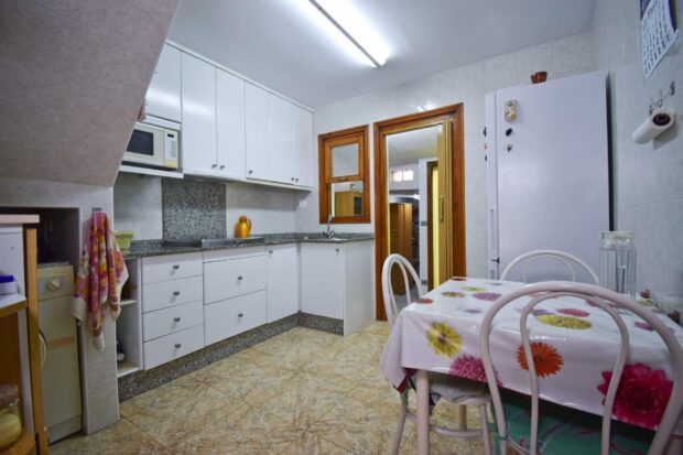 property image #3