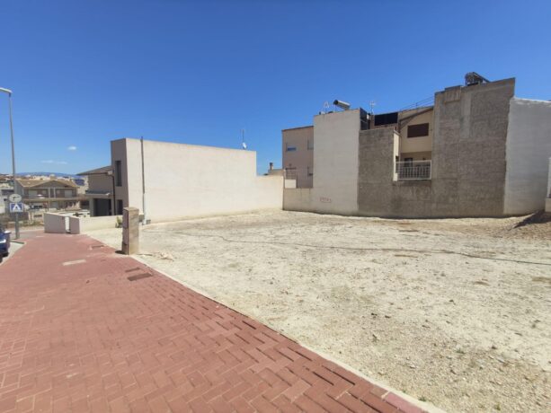 property image #0
