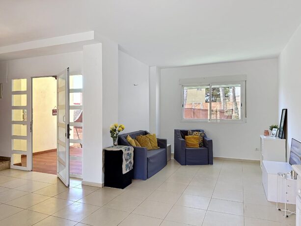 property image #1