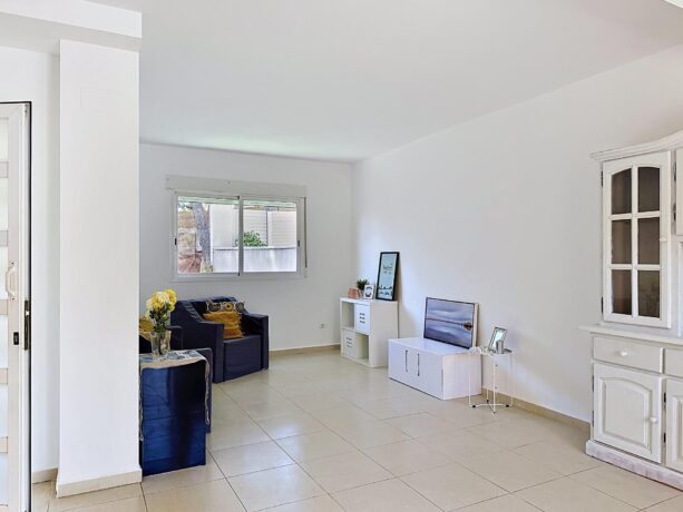 property image #3