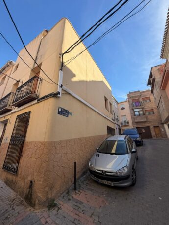 property image #1