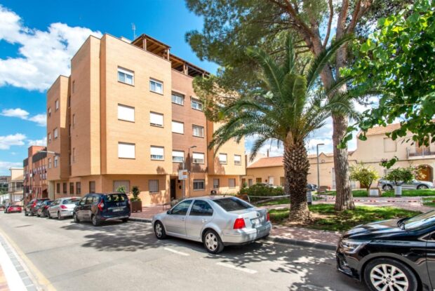 property image #1