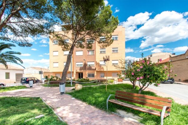 property image #2