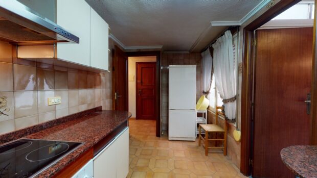 property image #0