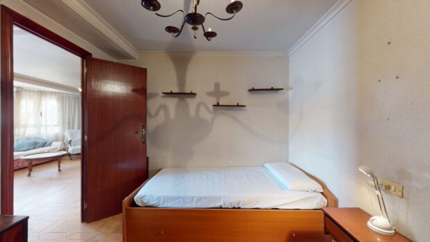 property image #1