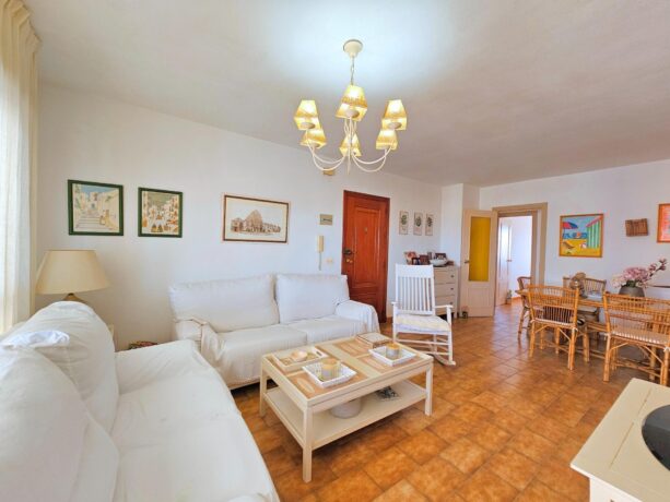 property image #3
