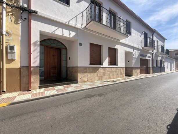 property image #0