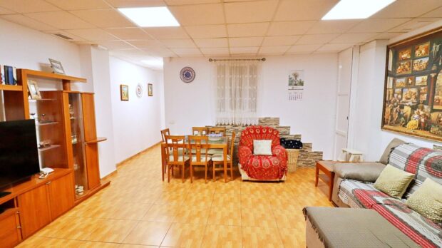 property image #0